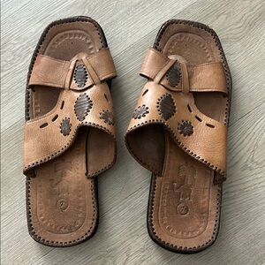UNBRANDED LEATHER SANDALS SHOES SIZE 11-12